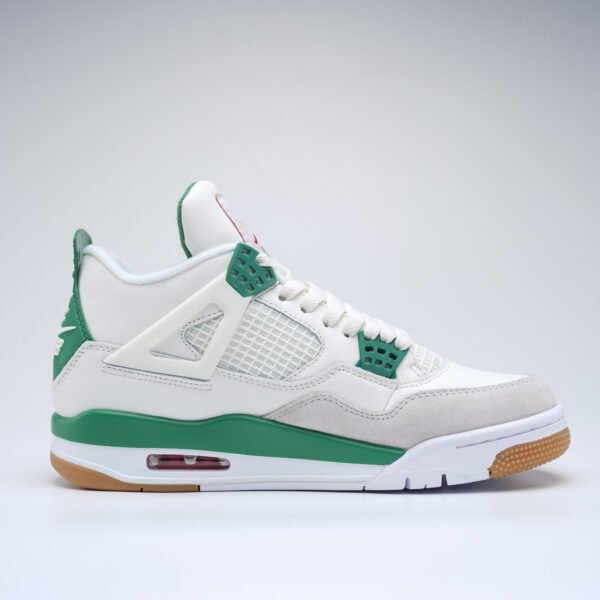 Air Jordan4 Retro SB Pine Green Midweek Heat - Image 2