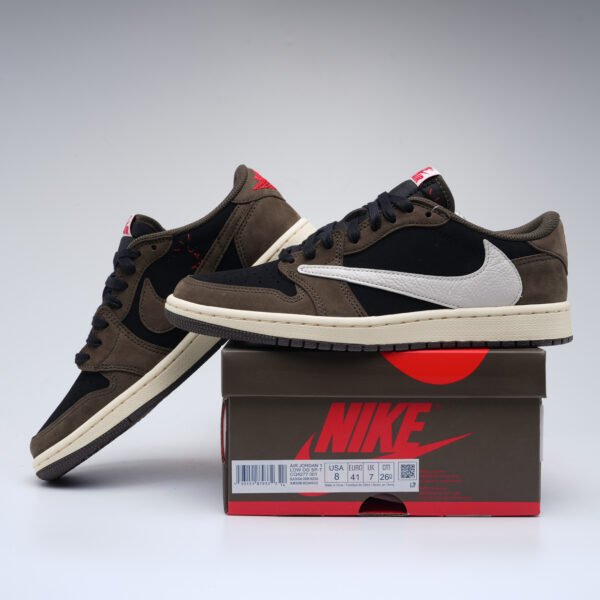 Air Jordan 1 Retro Low OG SP Travis Scott Mocha