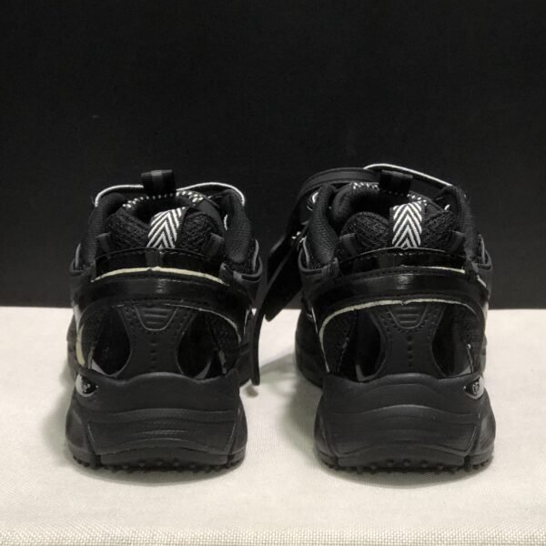 OFF-WHITE Be Right Back - Image 2