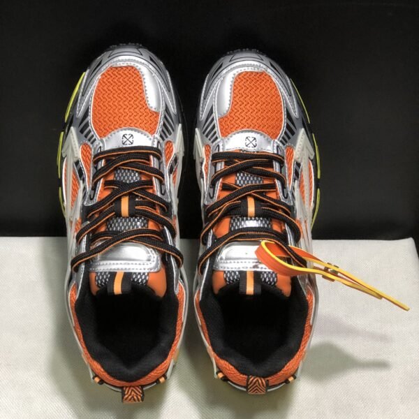 OFF-WHITE Be Right Back - Image 3