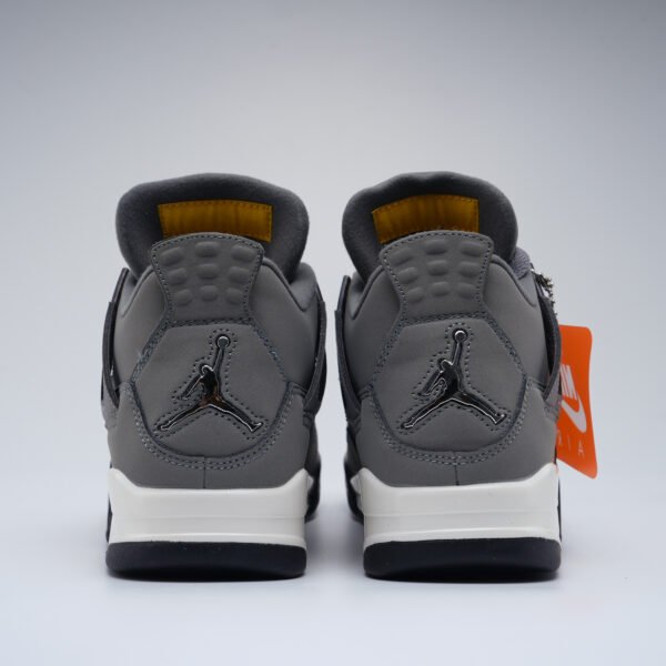 Air Jordan 4 Retro "Cool Grey" 2019 - Image 3