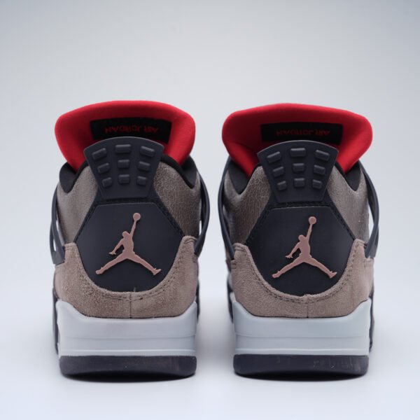 Air Jordan 4 Retro Travis Scott Olive - Image 5