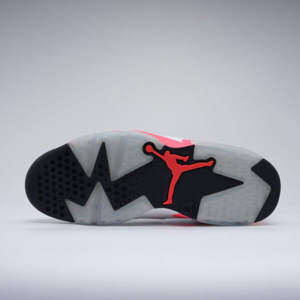 Jordan 6 Retro Bulls 2010 - Image 4