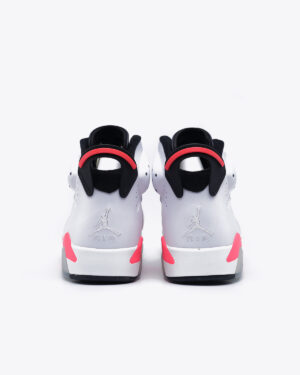 Jordan 6 Retro Bulls 2010-3